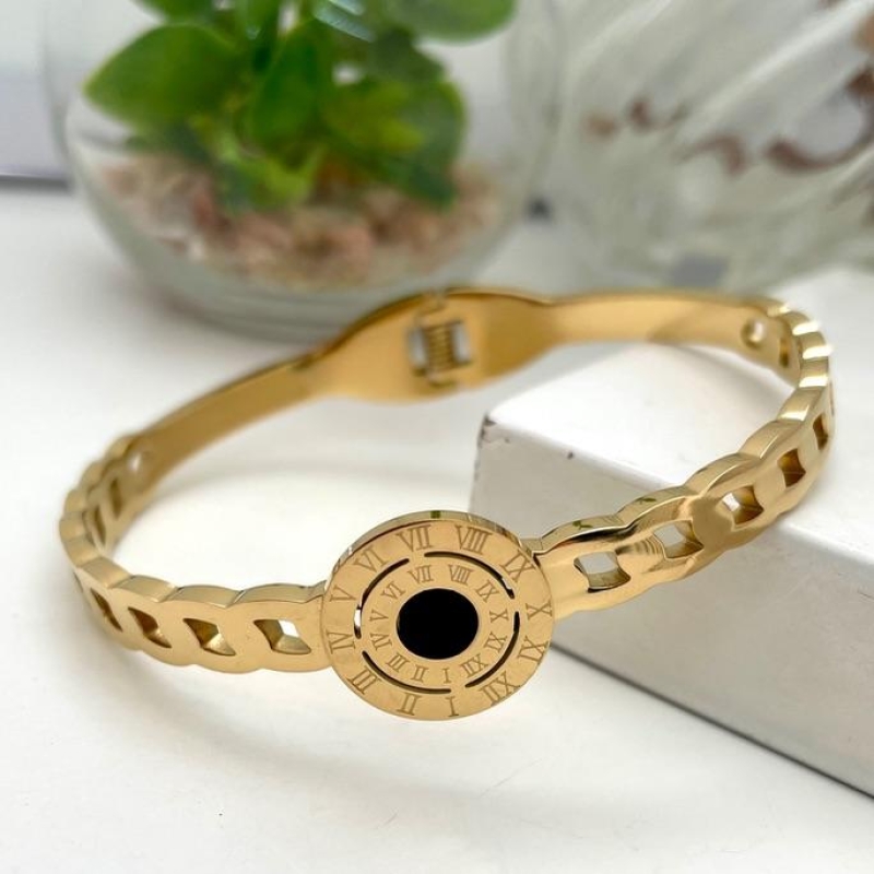 BRACELETE AT