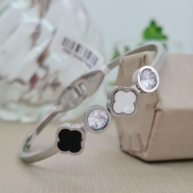 BRACELETE AT