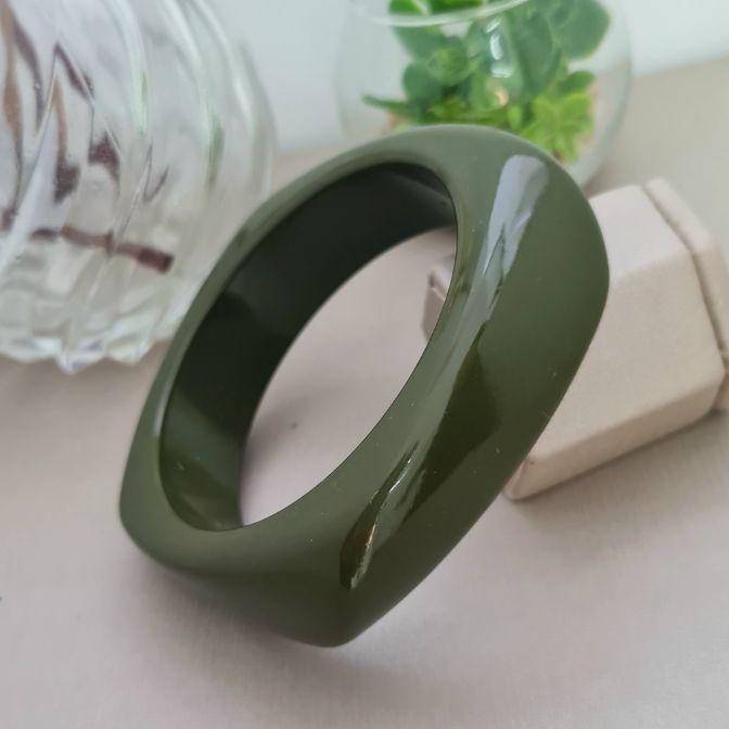 BRACE 2000